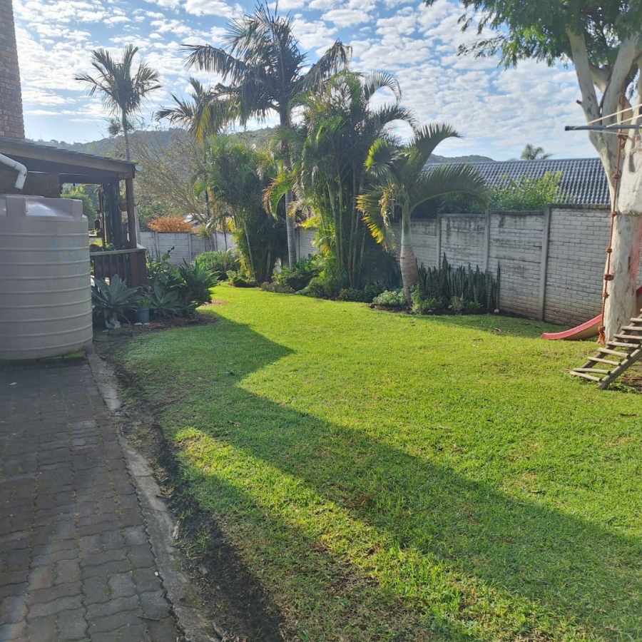 5 Bedroom Property for Sale in Gonubie Eastern Cape